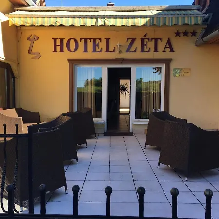 Zeta Отель Ленти
