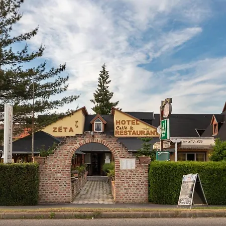 Hotel Zeta 3*