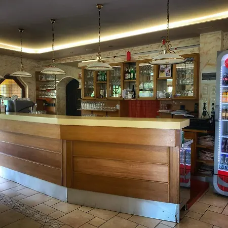 Hotel Zeta Lenti