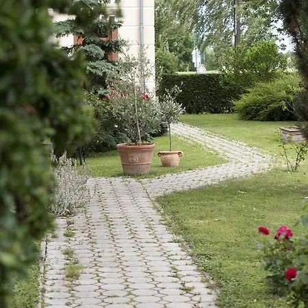 Hotel Zeta Lenti