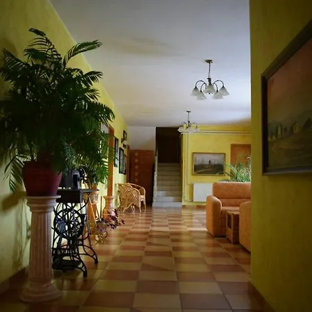 Hotel Zeta 3*